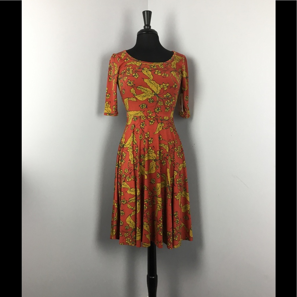 COPY - Lularoe Nicole